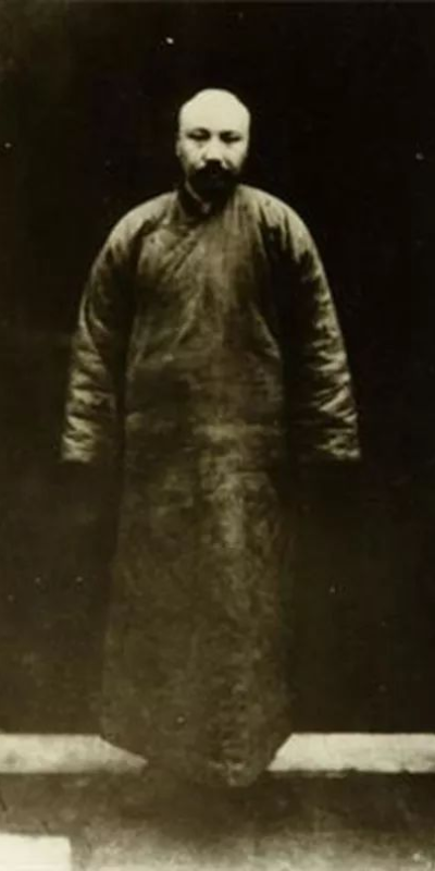 校馆合作，共育时代新人——马克思主义学院举办“李大钊家风”报告会暨纪念李大钊英勇就义98周年 第 5 张
