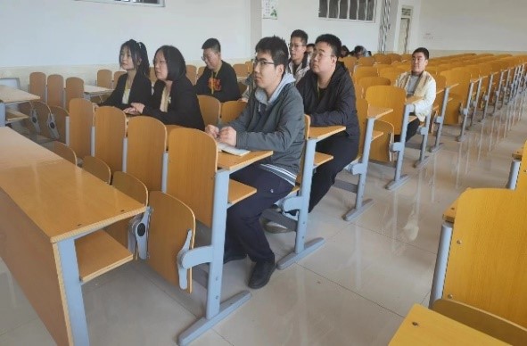 best365体育官网登录入口计算机学院开展青年教师线下磨课活动