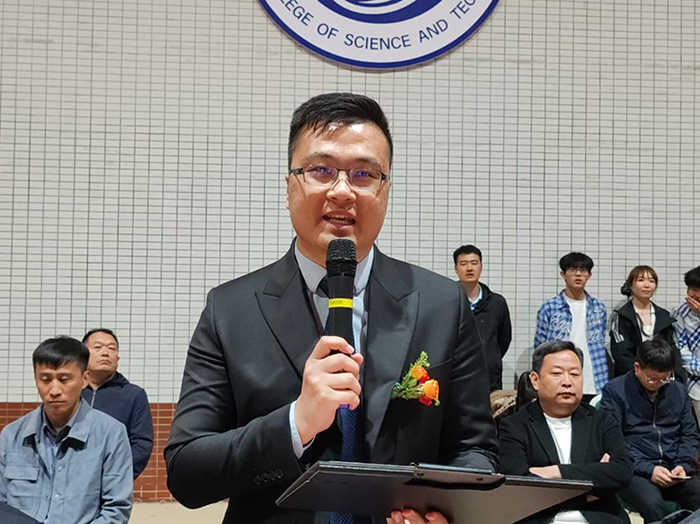 微信图片_20250429010429.jpg