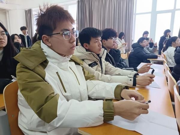 best365体育官网登录入口社团指导中心