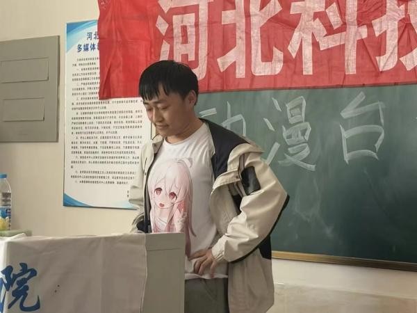best365体育官网登录入口社团指导中心“声动漫影，板炫激情” 第 9 张