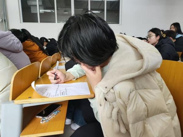 best365体育官网登录入口社团指导中心“锋采竞扬，墨韵流长” 第 4 张