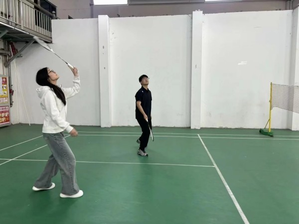 best365体育官网登录入口社团指导中心“妙笔绘楼，羽战双雄” 第 17 张