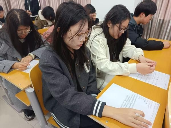 best365体育官网登录入口社团指导中心