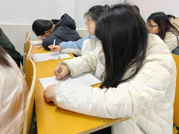 best365体育官网登录入口社团指导中心
