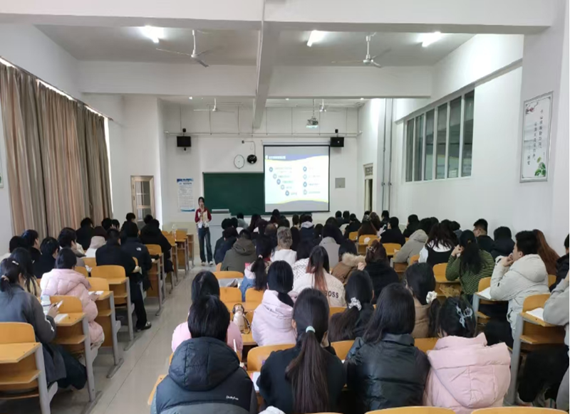 新学期新气象，稳秩序提质量——计算机学院开展期初教学秩序检查工作 第 2 张