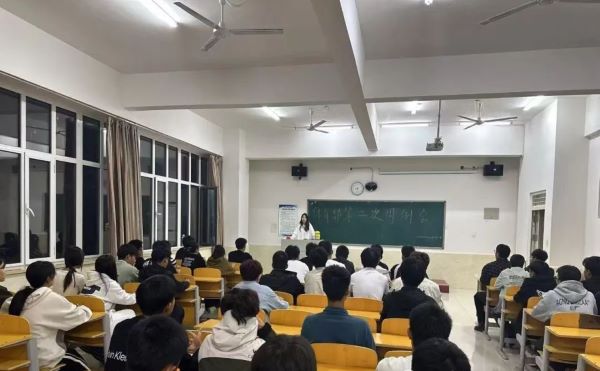 国家奖学金获得者专访：马艺芳——鲜衣怒马少年时，不负韶华行且知 第 4 张
